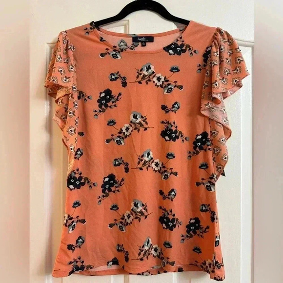 NWT Floral Blouse Top Flowy Size S Angels Forever Young Flutter Sleeve Bohemian - Picture 1 of 10